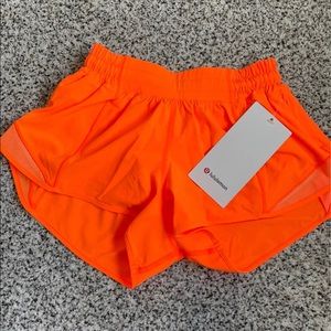 Lululemon Hotty Hots 2.5”